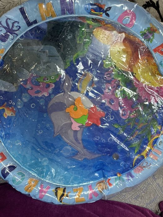 Продам  развивающий коврик