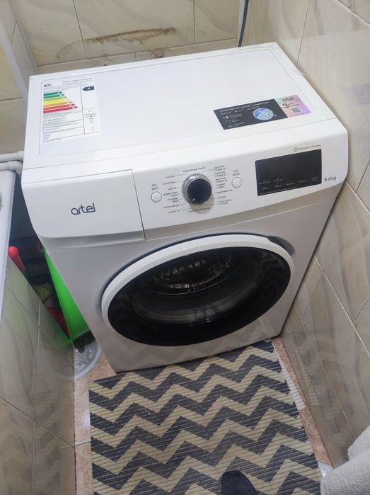 Продается Стиральная машина Artel.