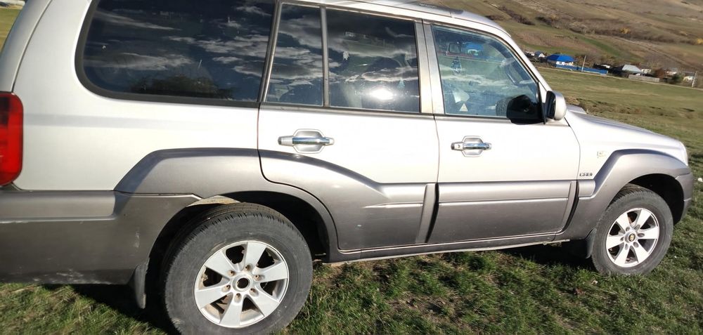 Vând Hyundai terracan