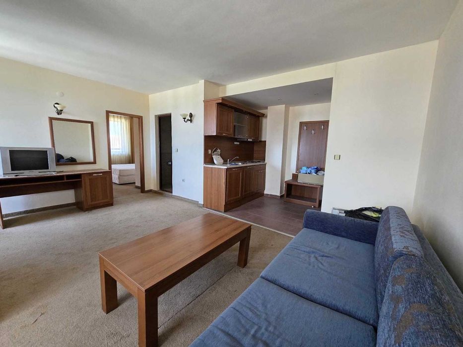 Тристаен апартамент за продажба на 100 метра от Кемпински, Банско