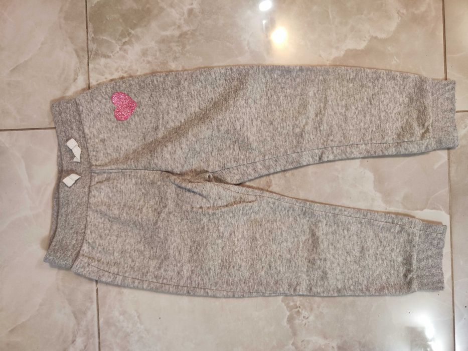 Поличка за момиче