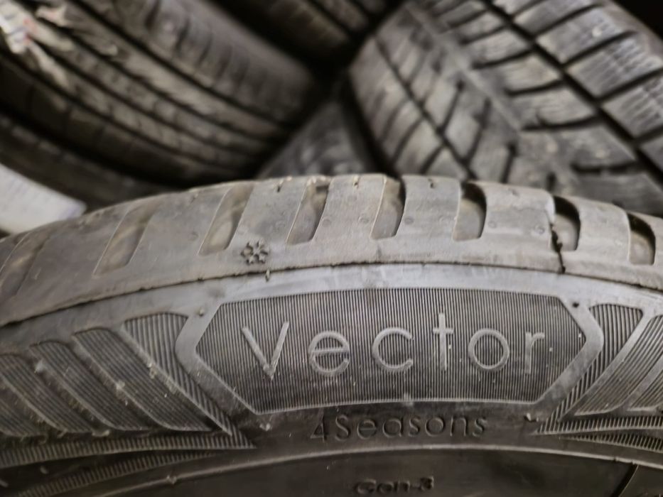 4 anvelope All Season Goodyear 205 55 16 stare foarte buna