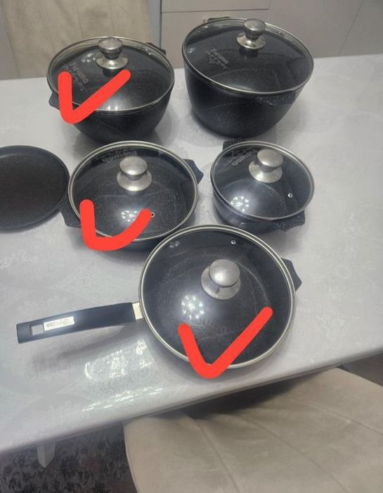 Набор кострюлей для дома