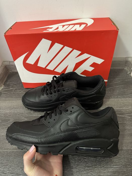 100% Оригинални!! Мъжки черни кожени маратонки Nike Air Max 90 Leather