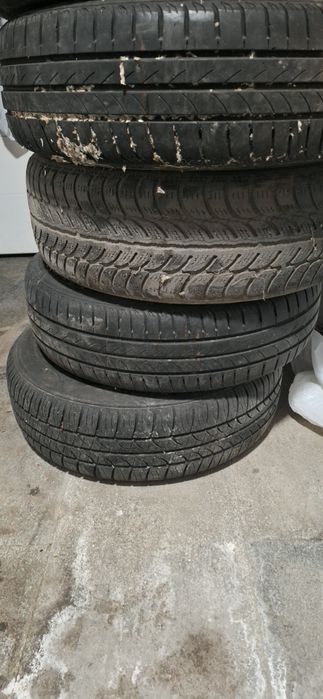 4 Cauciucuri cu jante de vara 175/65/15 plus 1 pe 15