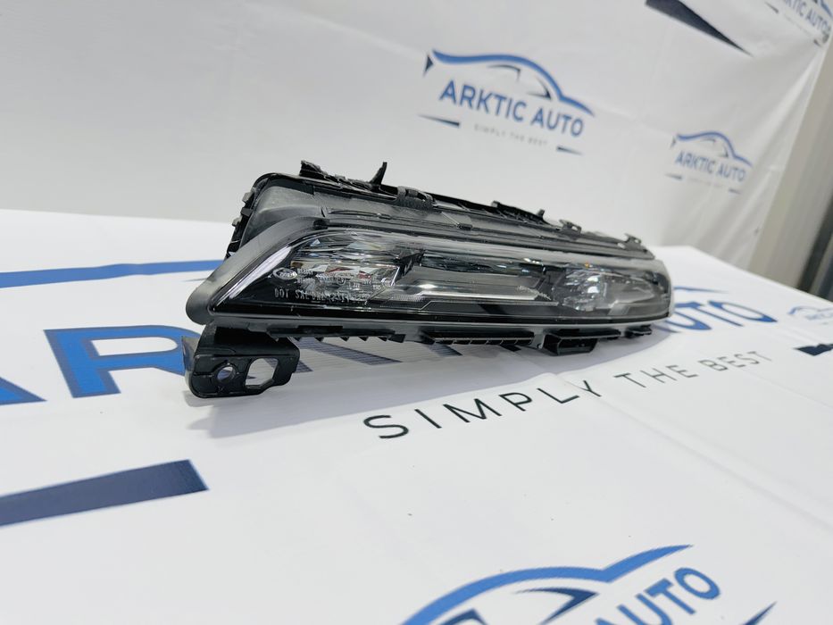 Far stanga Crystal Led BMW seria 7 dupa 2022 cod 9879935-14