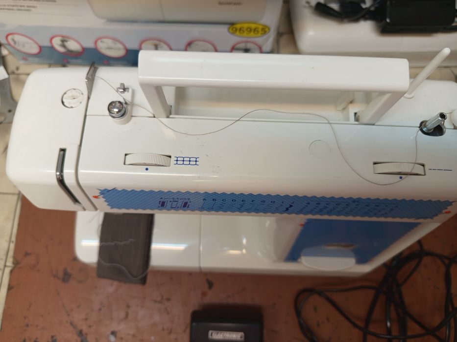 Шевна машина много операционна внос от Германия работи перфектно