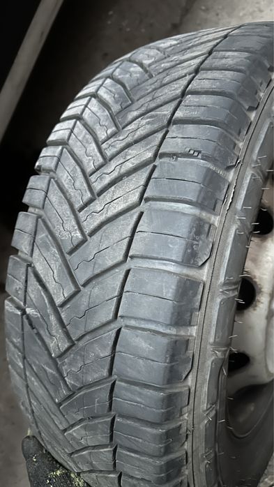 Set Jante 5x118 +anvelope Ducato/Jumper/Boxer 215/70R15C IARNA