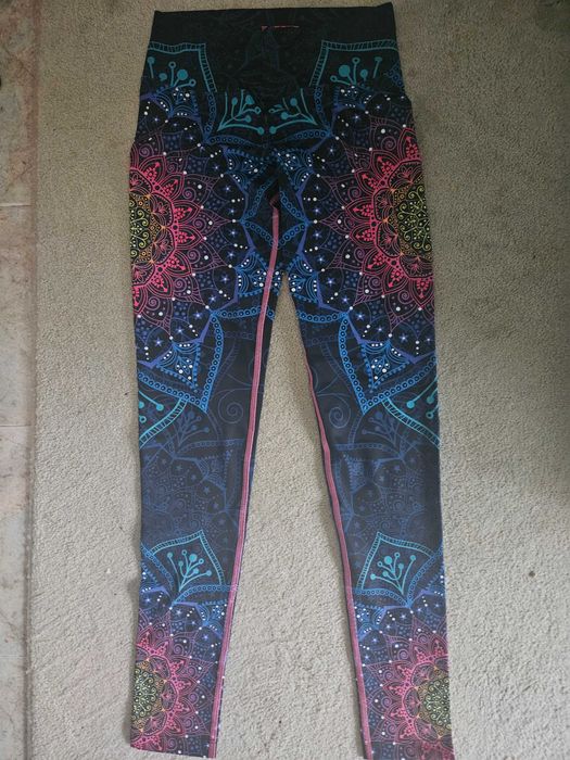 Дамски комплект за йога