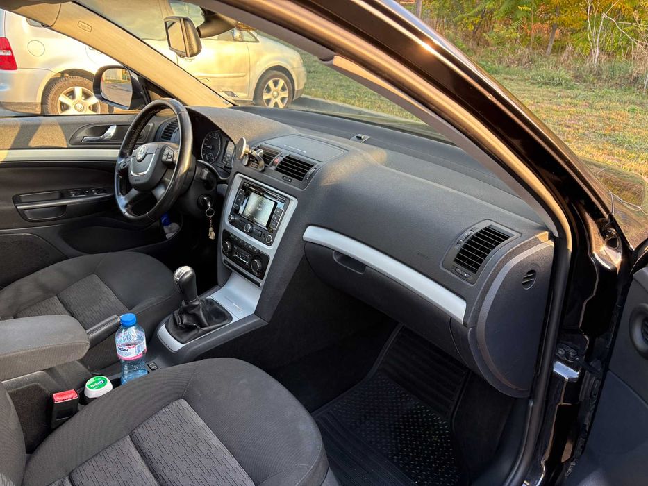 Skoda Octavia 2 NAVI BLUETOOTH
