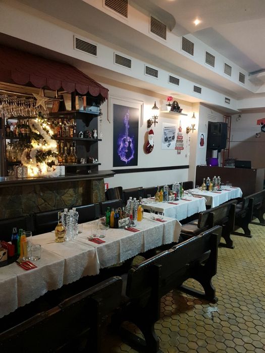 Дава се под наем Заведение в Стара Загора, Център - 200 кв.м за 947.58 € - Снимка #5