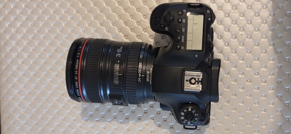 Продвм фотоопарат 6D mark 2