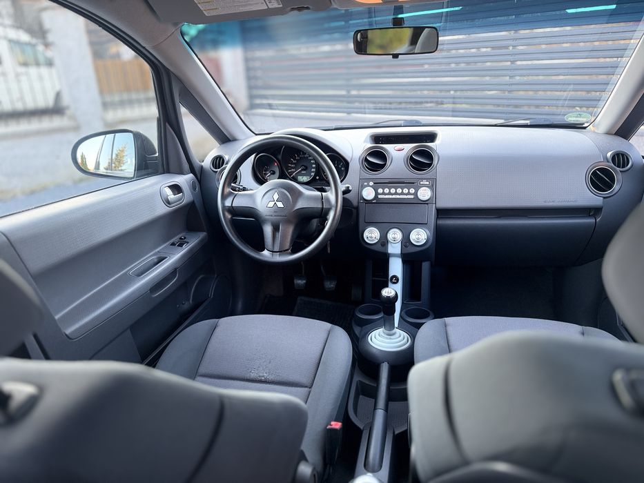 Mistubishi Colt / 1.5 Benzina/ Rate fixe fara avans/