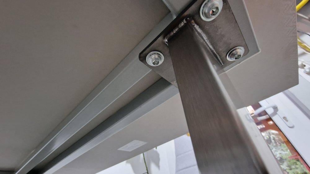 Masa ceramica suport inox cu 6 scaune