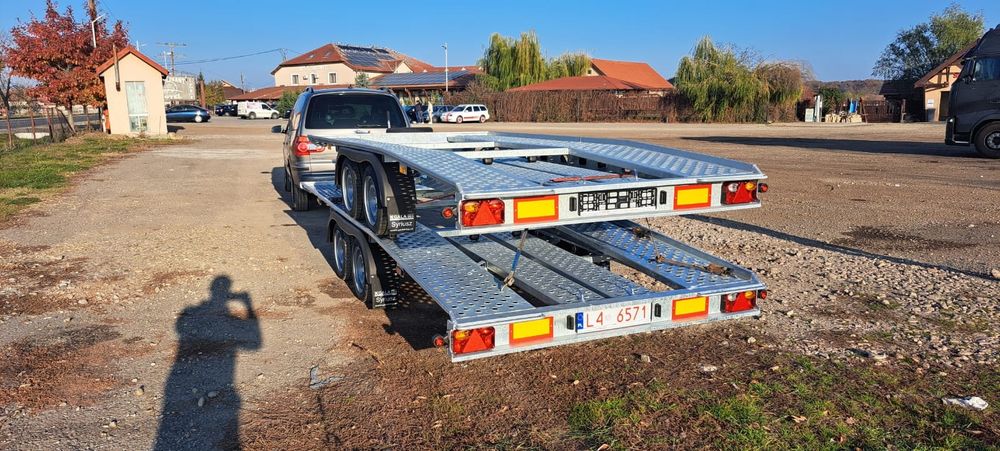 Inchiriez remorca Inchiriez platforma Inchiriez slep auto