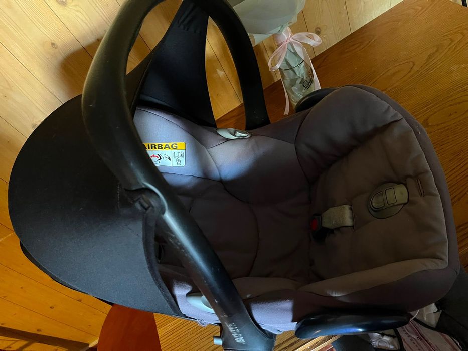 Scoică auto Maxi-Cosi CabrioFix 0–13 kg