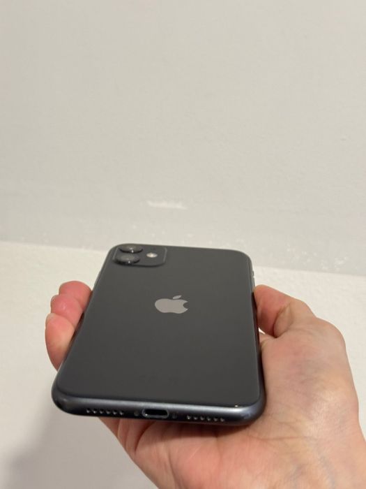 Продам iphone 11