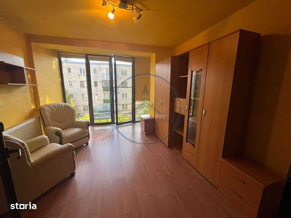 Apartament 3 camere , zona Liceul Liviu Rebreanu — fotografia 1