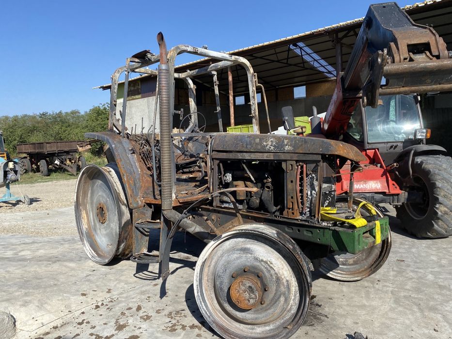 Piese tractor John Deere 6400