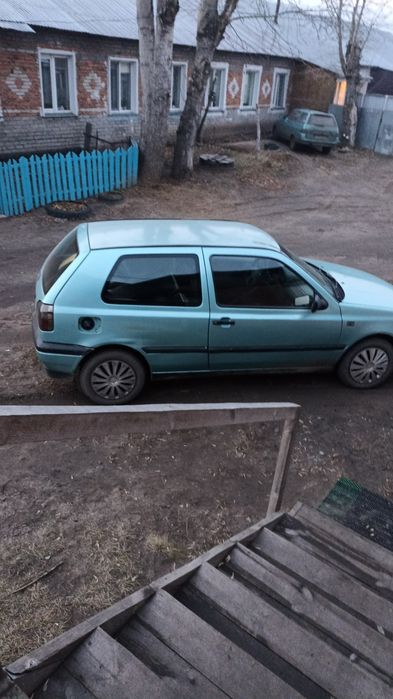 Продам Гольф 3 купе инжектор 2 литра