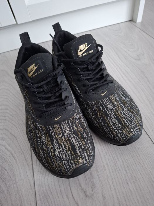 Дамски маратонки Nike Air Max