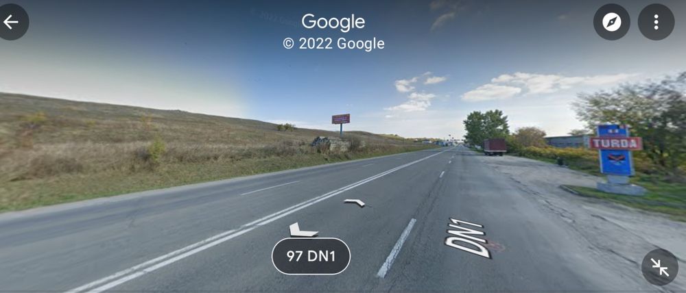Vând teren de 11300 mp, situat la ieșire din Turda spre Cluj