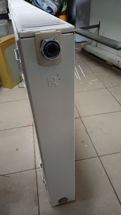 Calorifer Romstal din oțel 1000 x 600 mm – stare bună, puțin folosit