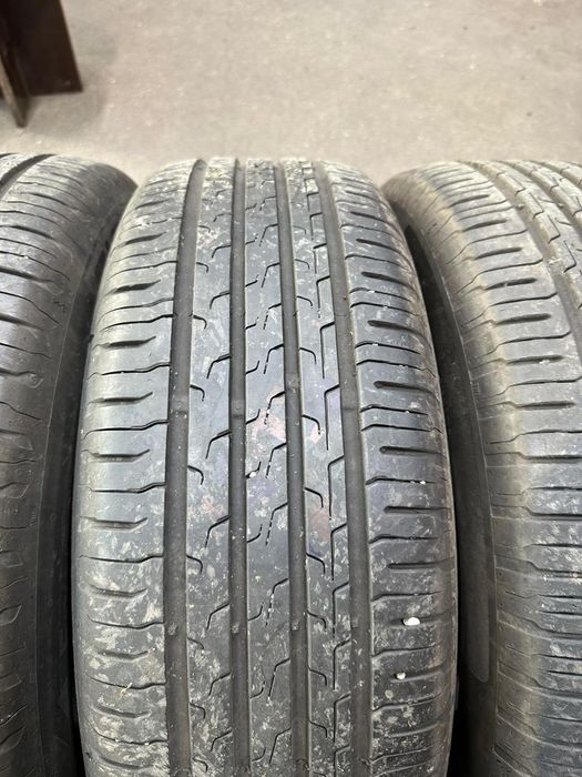 Vand 4 anvelope Continetal 205\60 16  150 bucata
