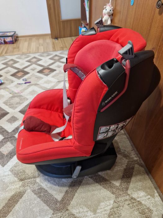 Scaun auto rosu, Maxi Cosi, Tobi, 9-24 kg