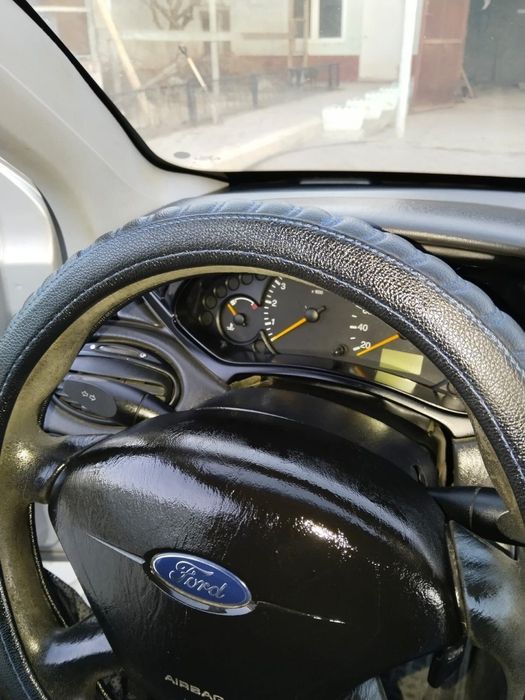Продаю Ford Focus