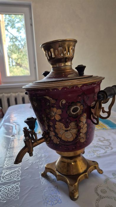 Старинный электрический самовар