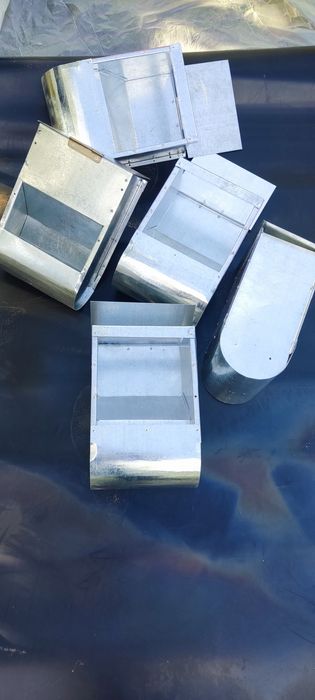 Бункерные кормушки для кроликов.