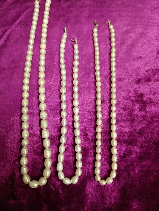 Продам жемчужные бусы