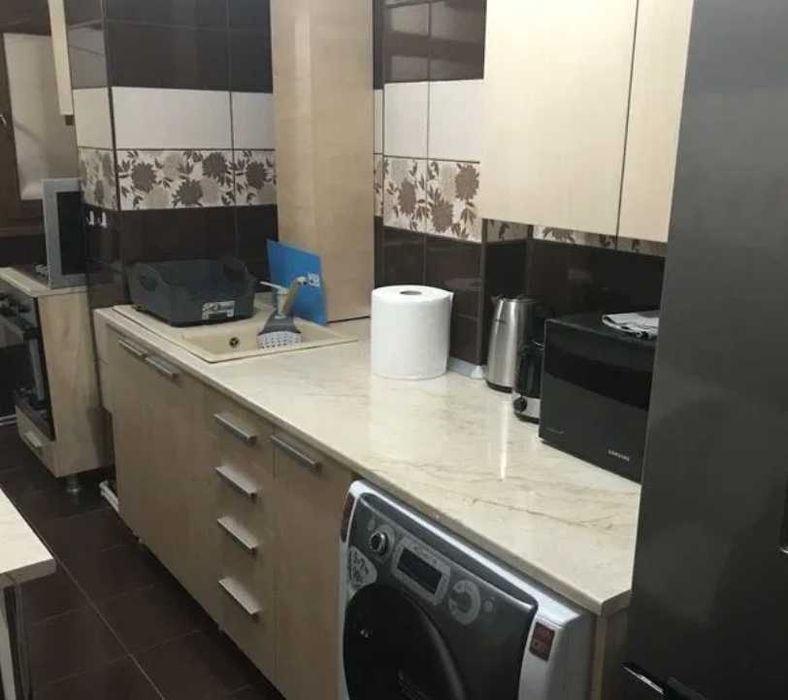 Дава се под наем Едностаен апартамент в Пловдив, Каменица 1 - 48 кв.м за 183.6 € - Снимка #3