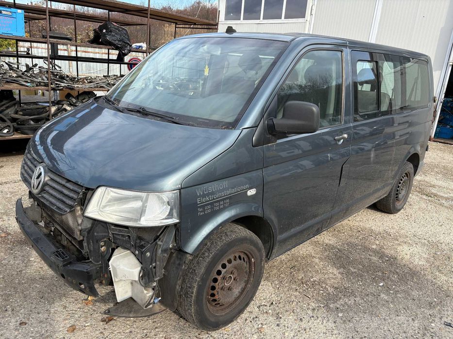 Chiuloasa Vibrochen Bloc motor Piston Baie VW T5 CARAVELLE 2.5TDI 2008