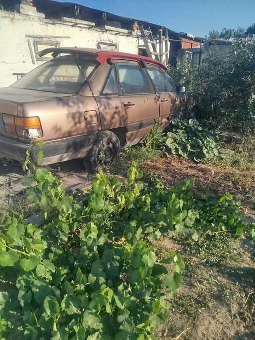 Продам машину. на ходу