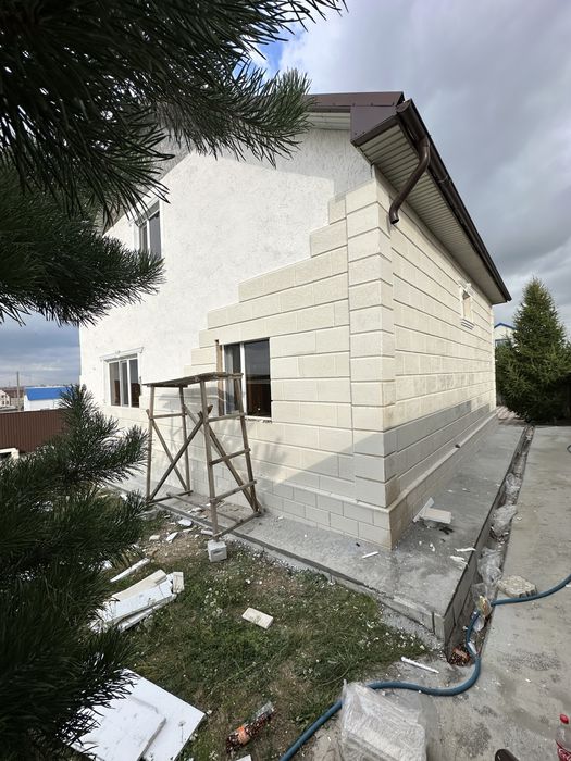 Утепление дома , фасадная отделка , облицовка дома .Термопанели монтаж