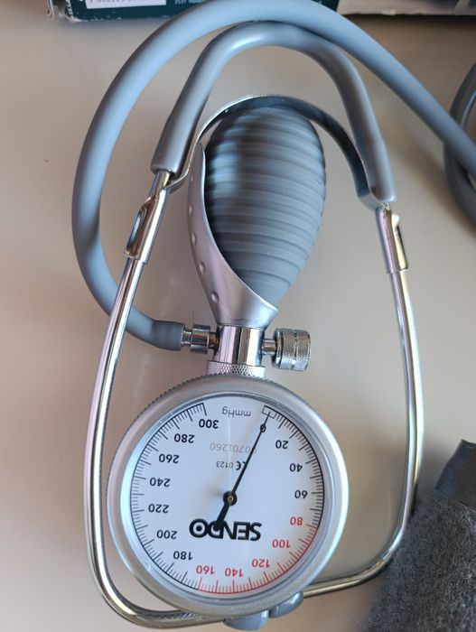 Апарат за кръвно Sendo primo