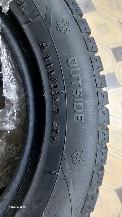 зимний хорошый шина