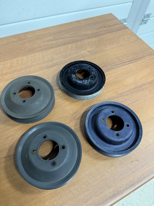 Шкив помпы M50, M52 на бмв