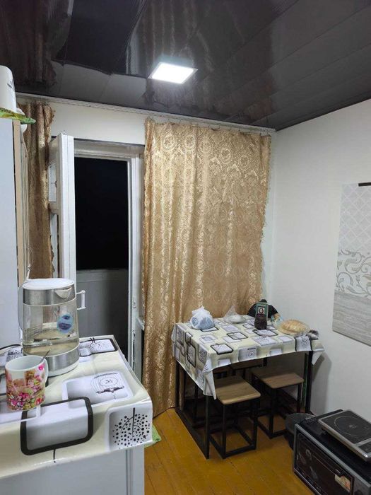 г. Ангрен, 1/3/3, Дукент, кирпичный дом