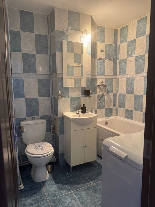 Inchiriez garsonieră