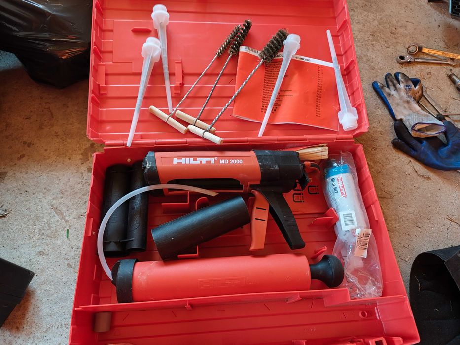 Пистолет за лепене на желязо