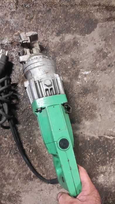 Masina de taiat  fierul beton pana la fi 18 în stare excelenta