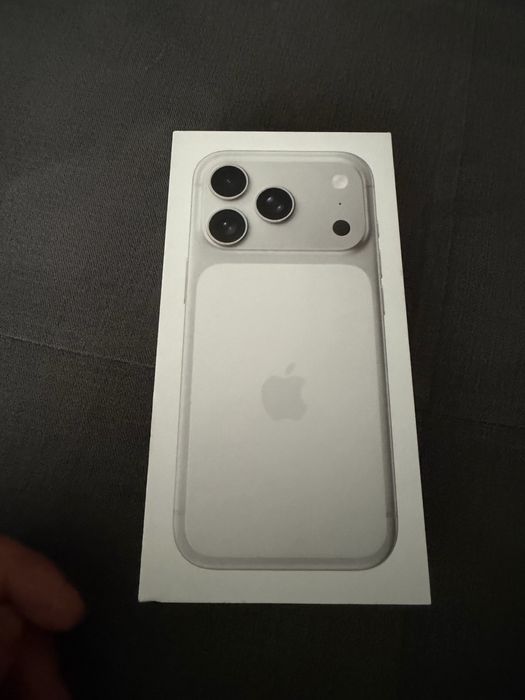 Iphone 17 pro 256 gb с гаранция неотварян