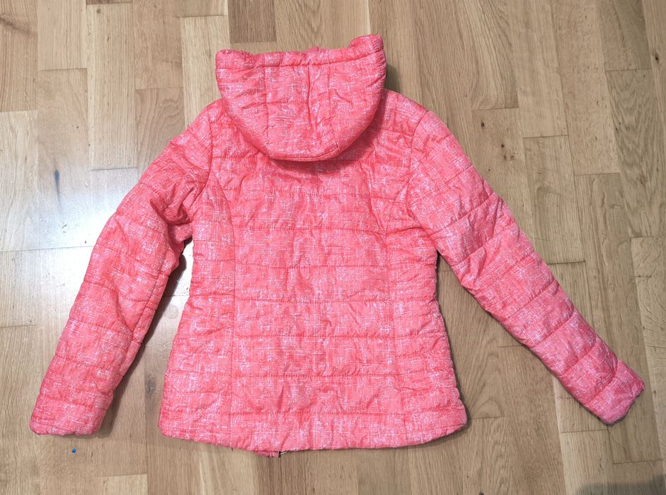 Есенно-пролетни якета за 7-8г в ИДЕАЛНО състояние