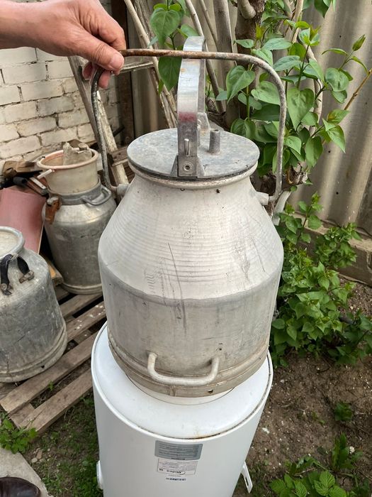 Продам алюминиевые тары