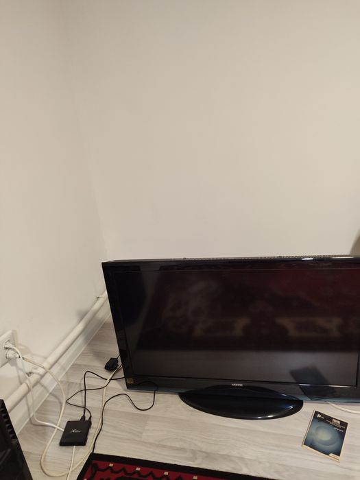 Продам телевизор