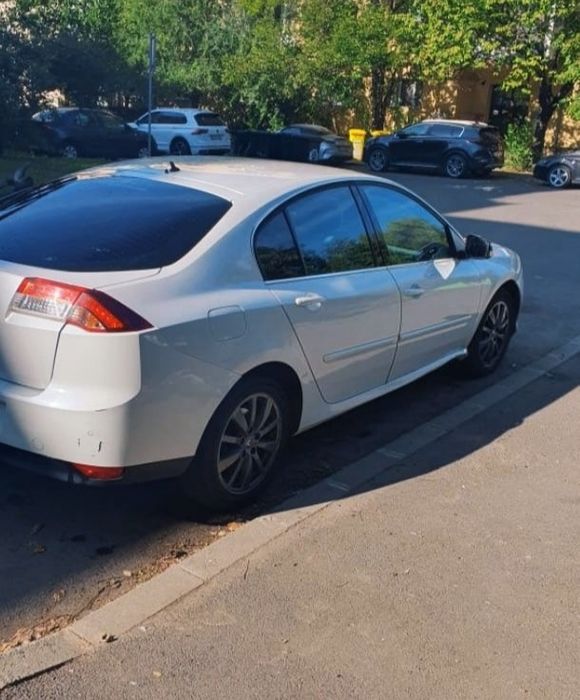 Renault laguna 2013
