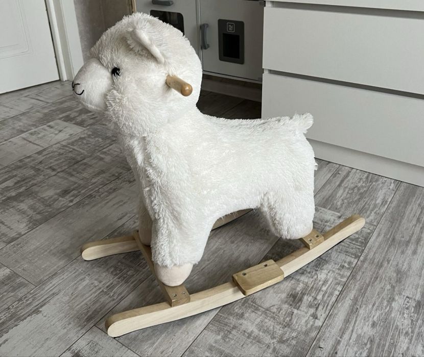 Детская качалка лама